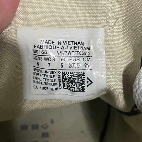 Converse Black Sneakers Woman’s Size 7 - Picture 7 of 7